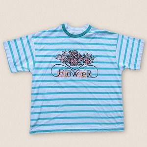Vintage 90s Striped Flower essential t-shirt tee